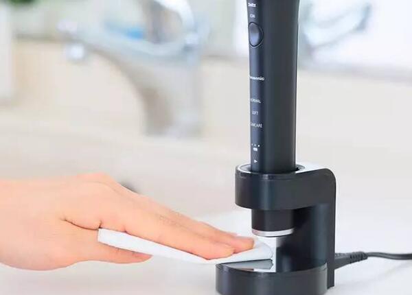 飛利浦電動牙刷充電沒反應