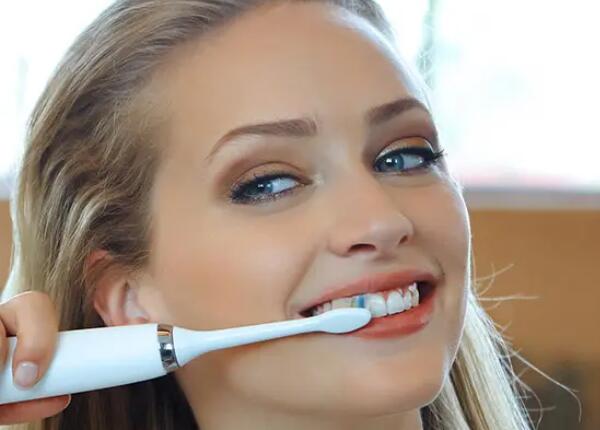 電動(dòng)牙刷是不是智商稅?