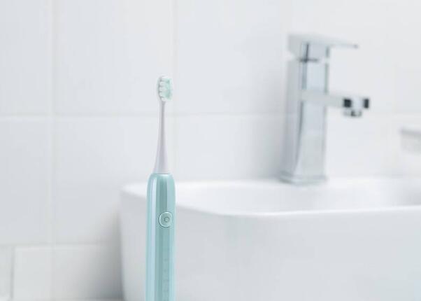 牙齒敏感能用電動牙刷嗎