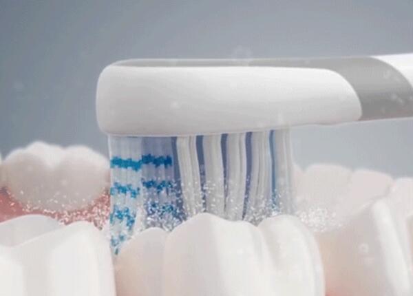 震動式電動牙刷使用 震動式電動牙刷使用