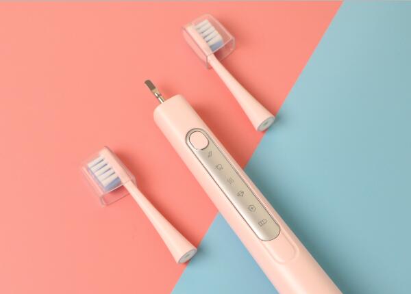 怎么安裝旋轉(zhuǎn)電動(dòng)牙刷刷頭 怎么安裝旋轉(zhuǎn)電動(dòng)牙刷刷頭